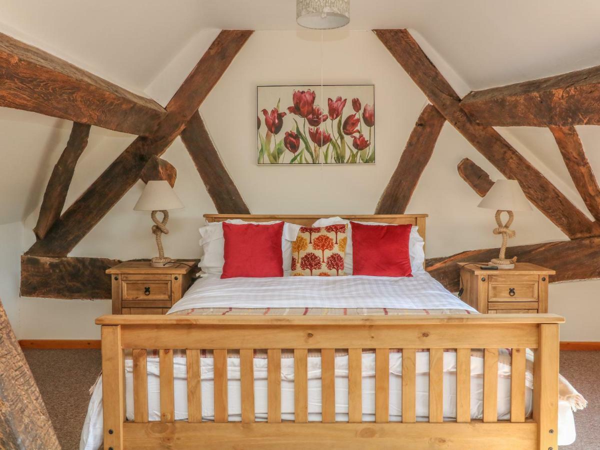 Old Hall Barn 3 เชิร์ชสเตรตตัน ภายนอก รูปภาพ