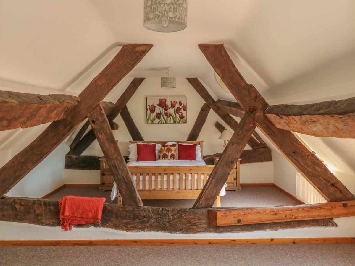 Old Hall Barn 3 เชิร์ชสเตรตตัน ภายนอก รูปภาพ